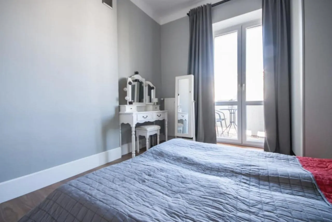 Harmony Heights Apartment 0*, Warsaw Poland